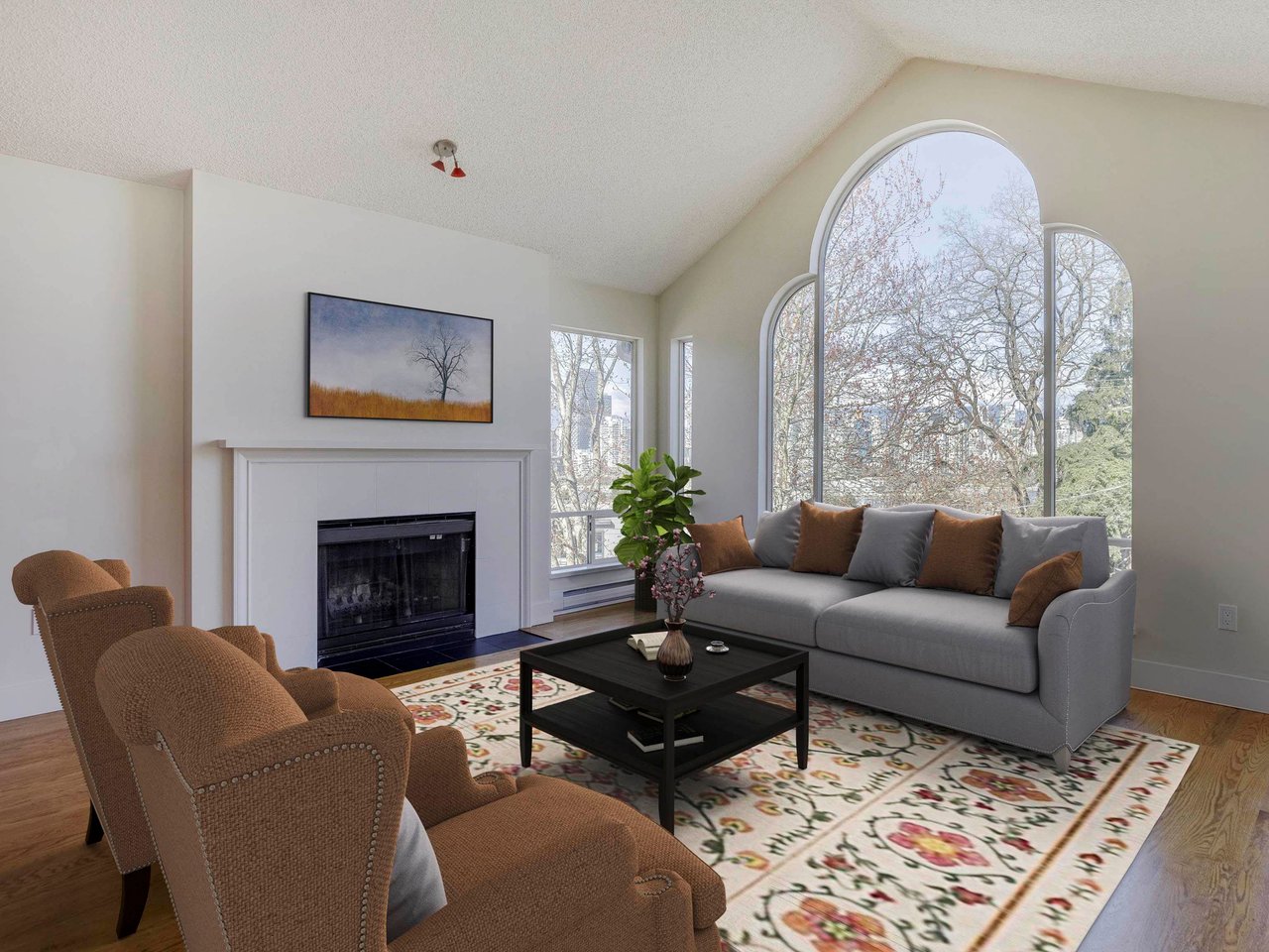 303-1100 W 7th Ave