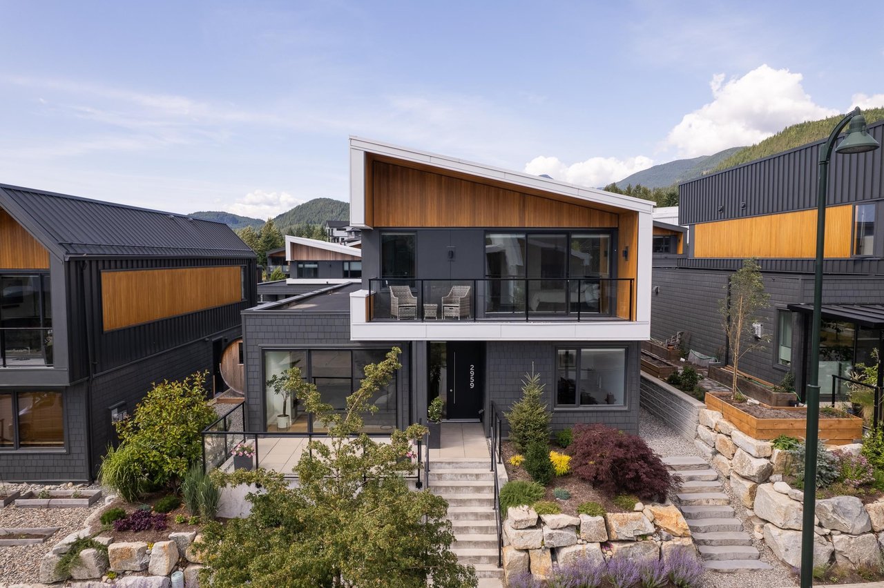 2959 Huckleberry Dr