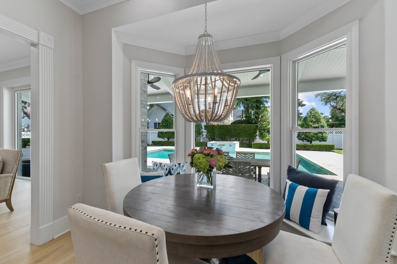 1421 Place Picardy