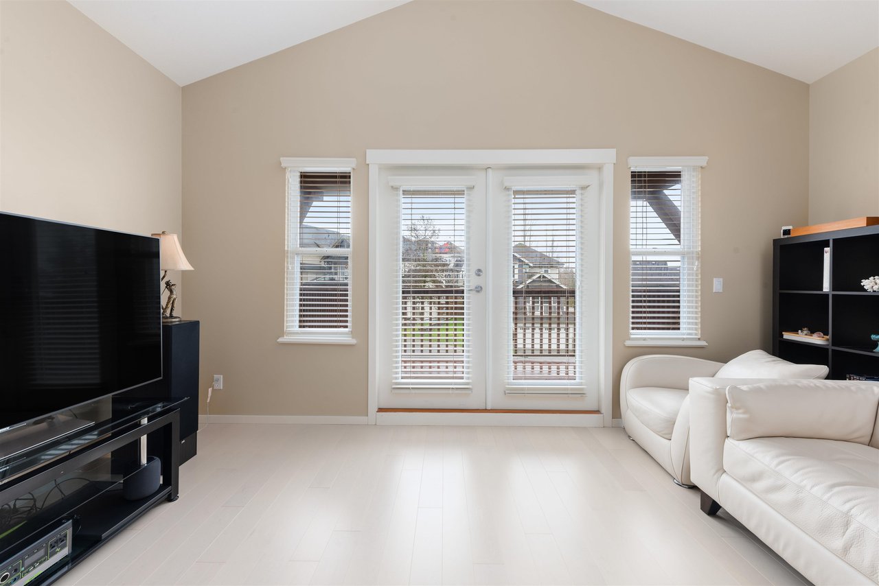 118 Hawthorn Drive, Port Moody