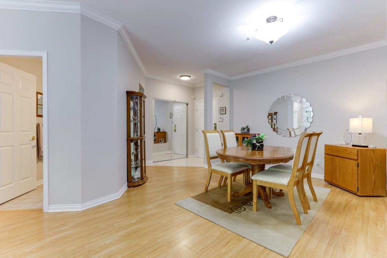 133-3098 Guildford Wy