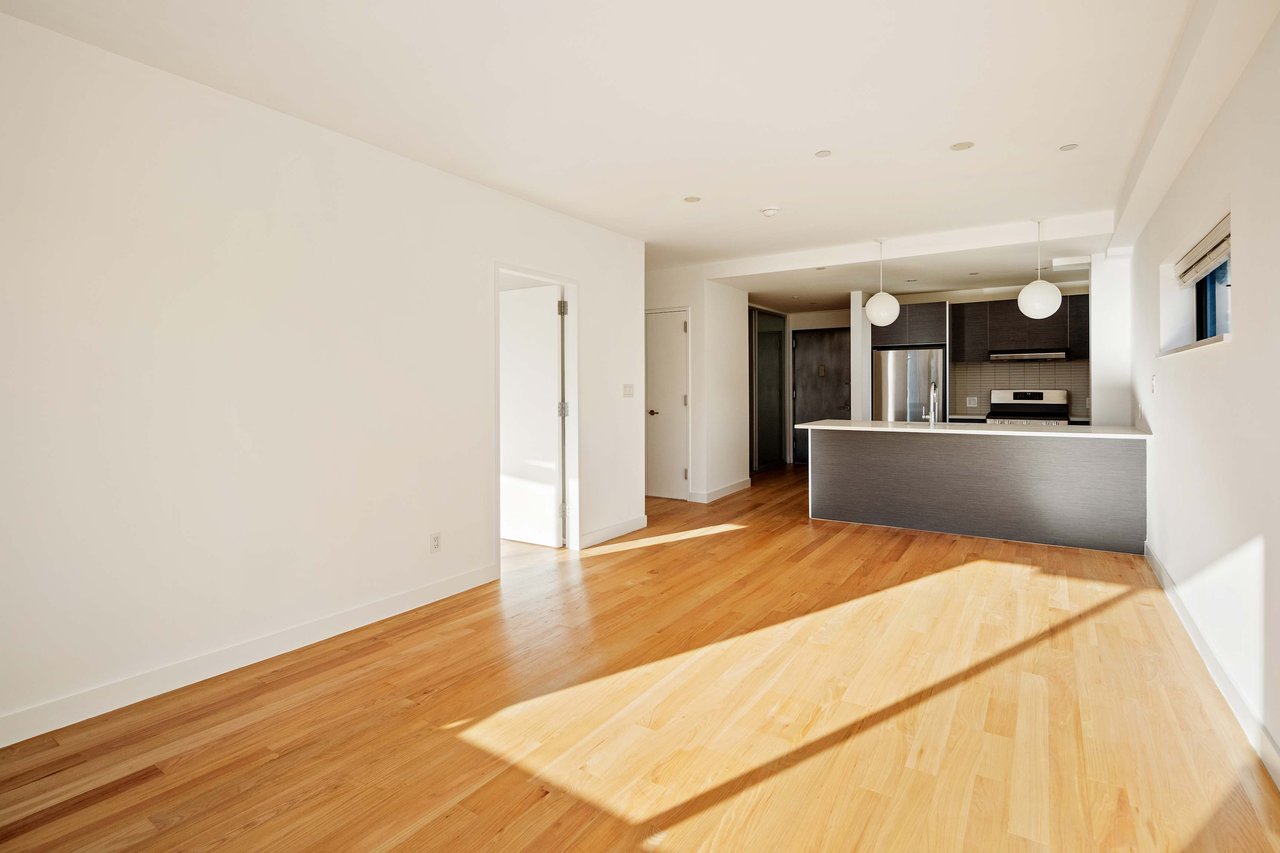 10-55 47th Avenue #3G
