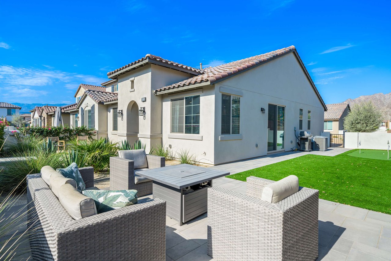 80328 Whisper Rock Way