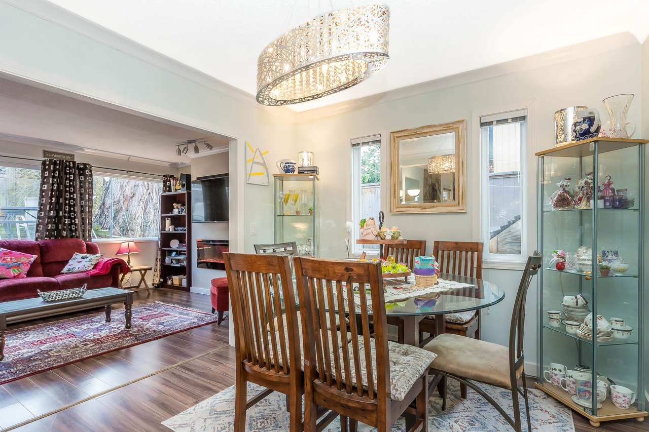11044 Southridge Rd