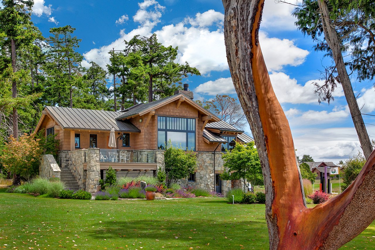 235 Seal Rock Lane, Friday Harbor 98250