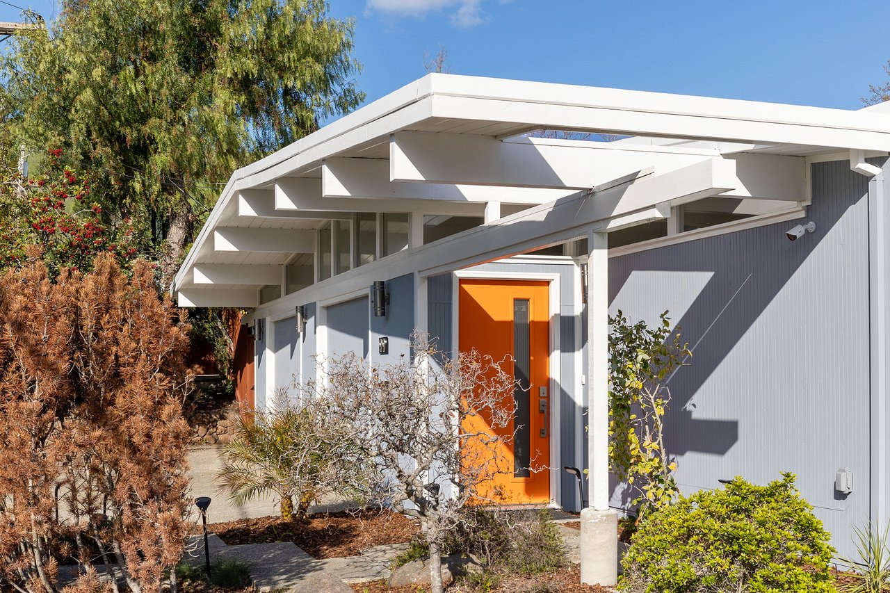 99 Duran Dr, San Rafael, CA  94903