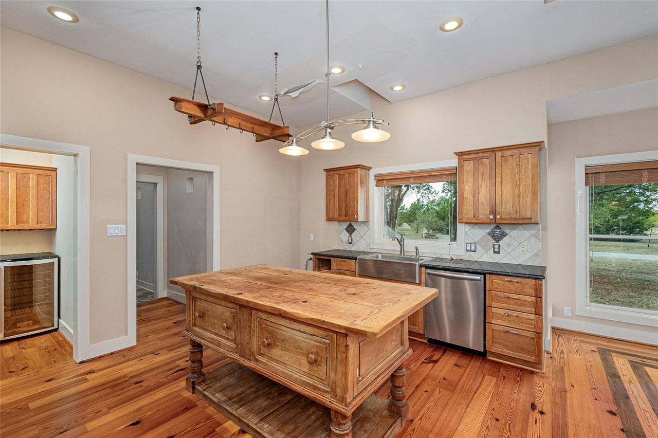 7390 Preston Road in Denison Has Just Hit the Market