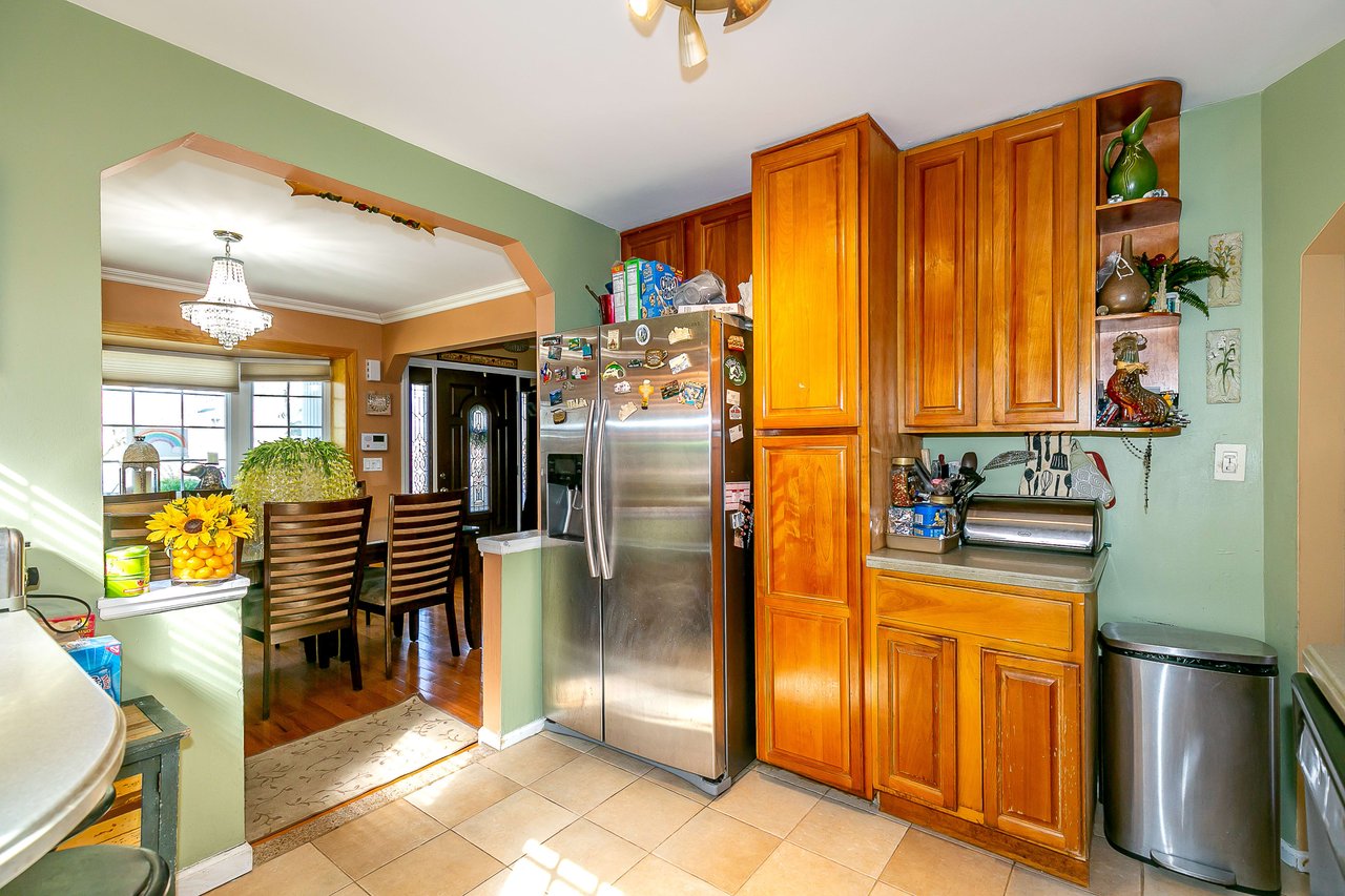 112 N 6th Street, New Hyde Park