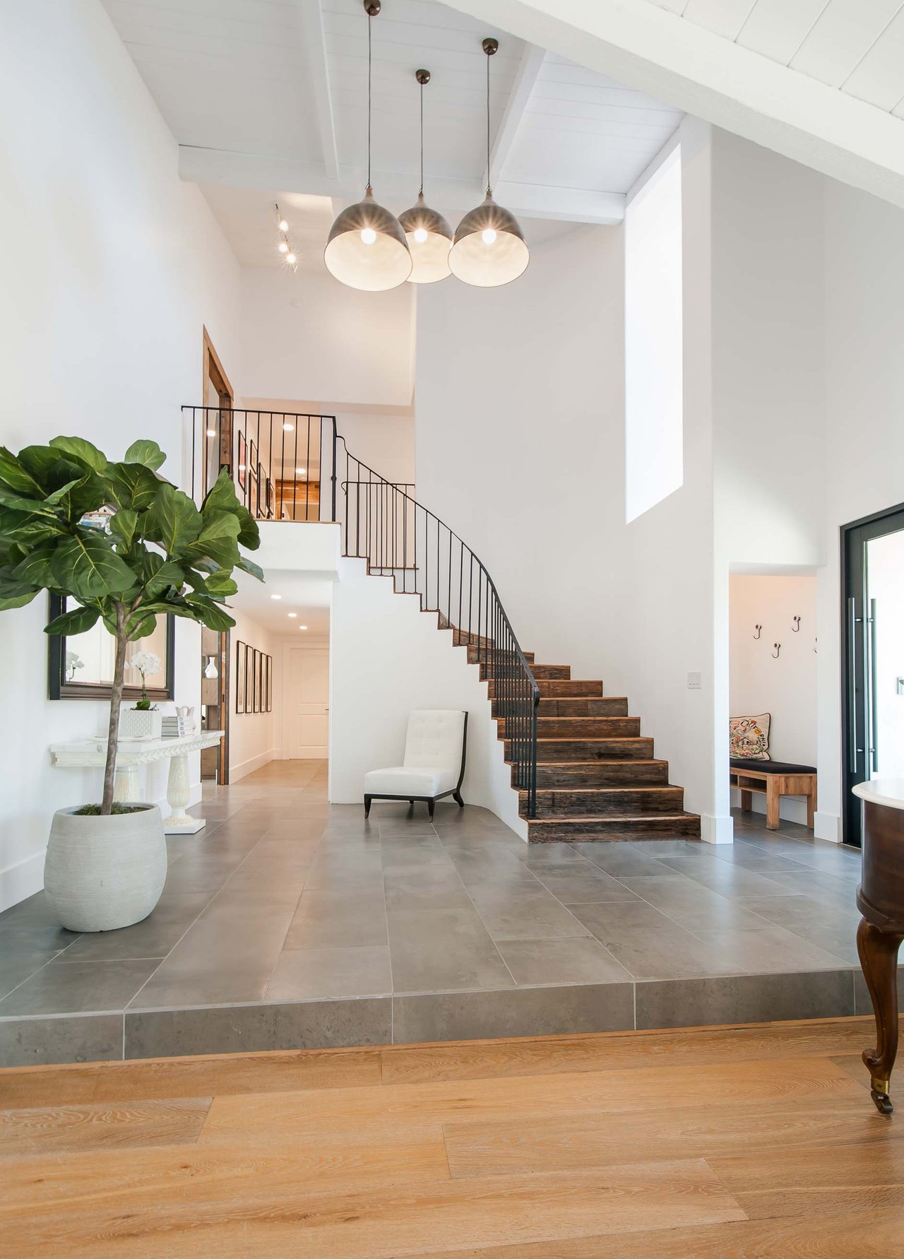 3626 Catamaran Dr