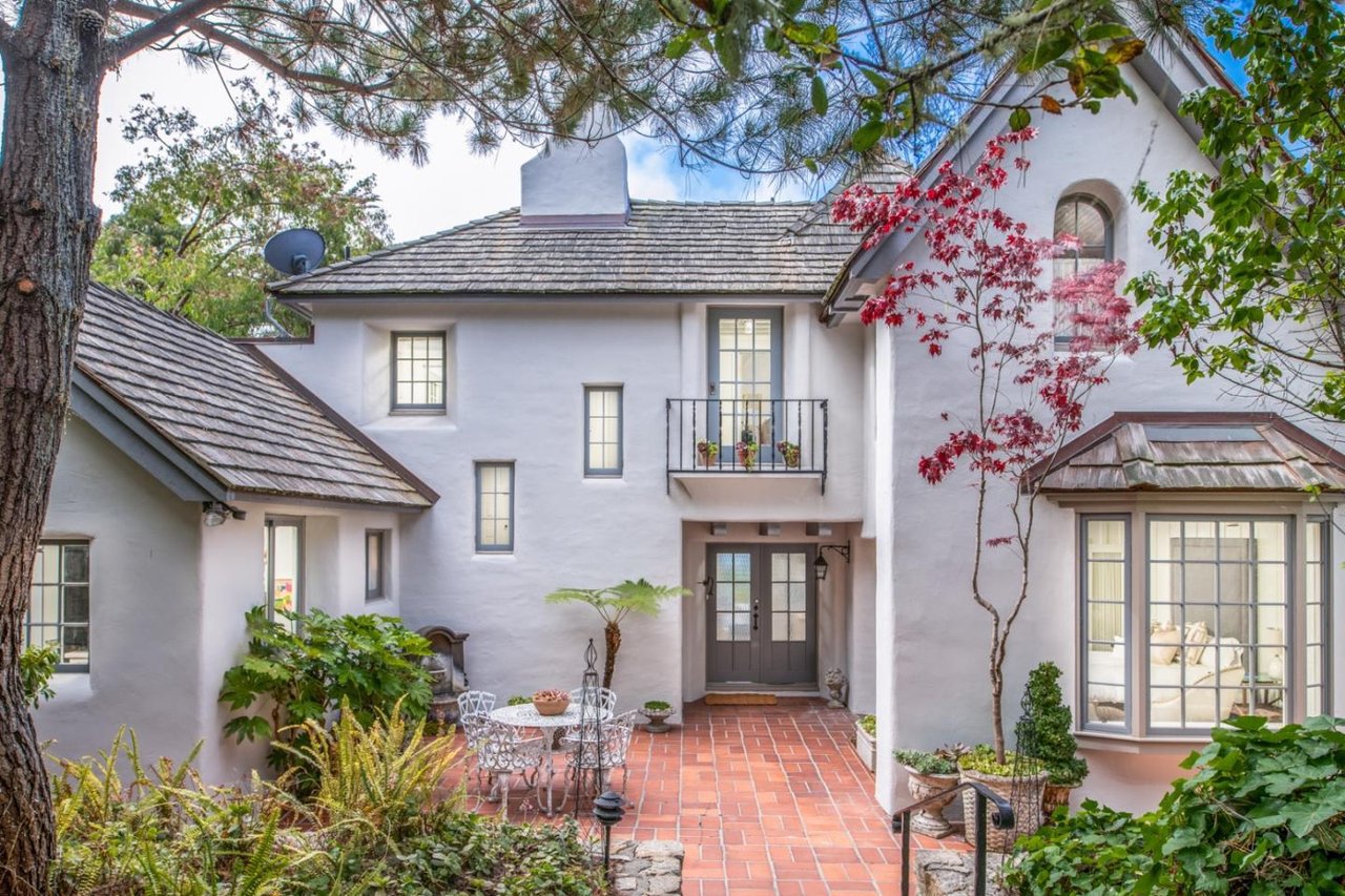 112 Pine Way