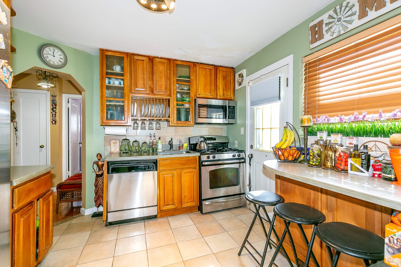 112 N 6th Street, New Hyde Park