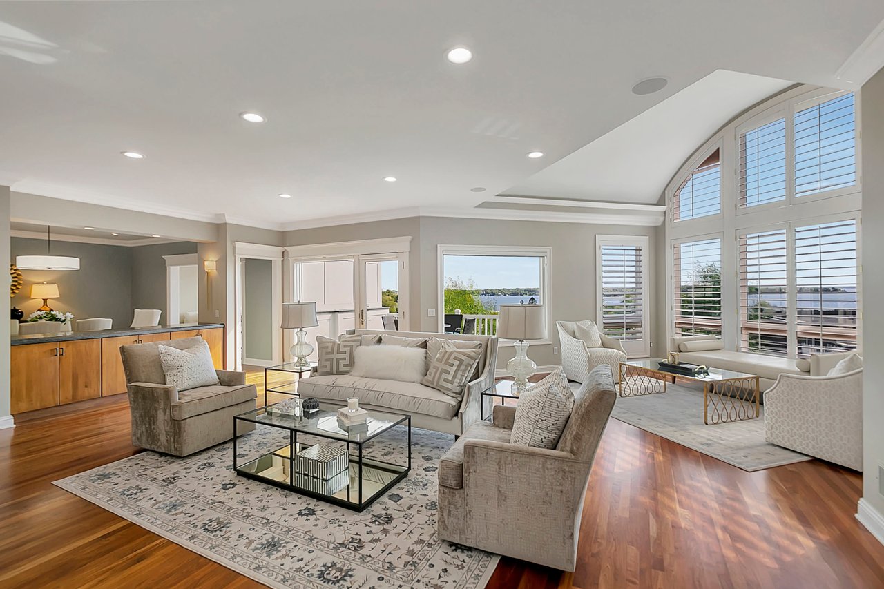 Stunning Downtown Wayzata Townhome // Wayzata Bay Views!