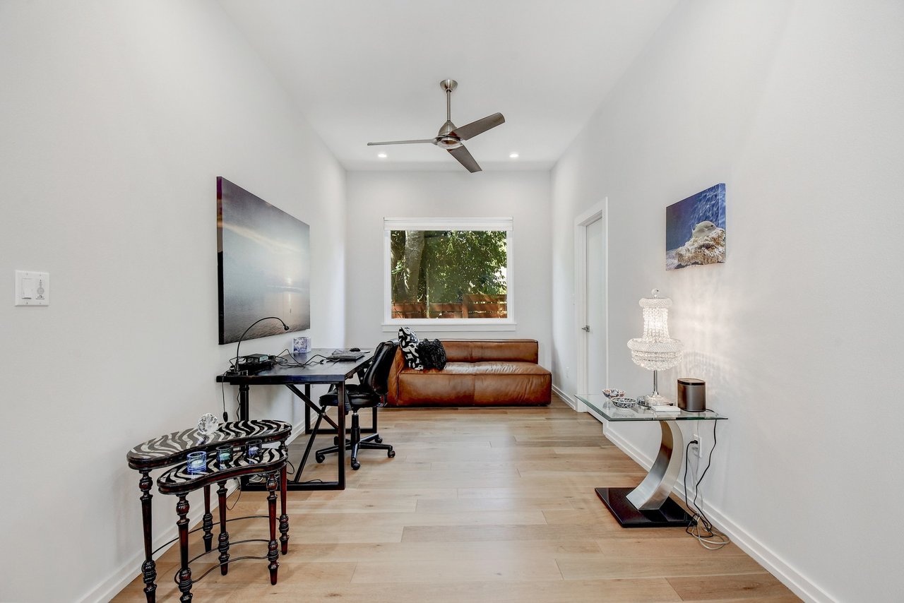 1307 Brentwood St, #A