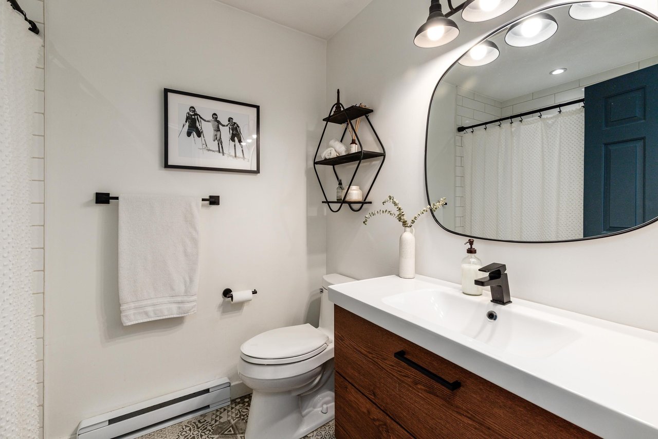 9-2720 Cheakamus Wy