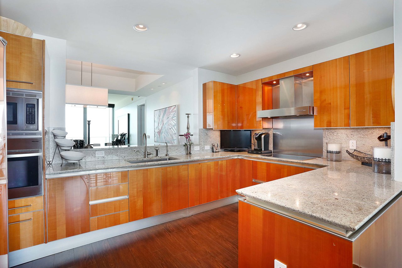 2627 S Bayshore Drive #2903