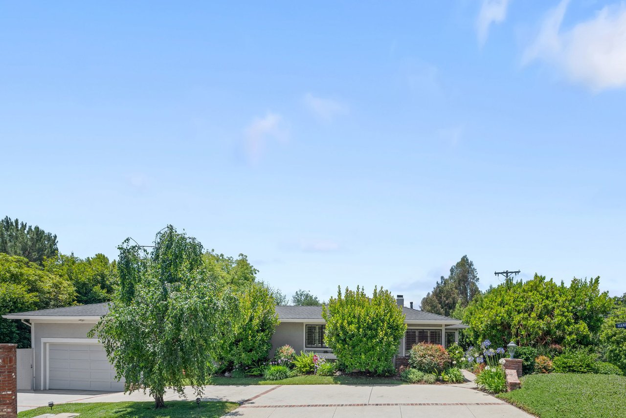 580 Hanley Ave