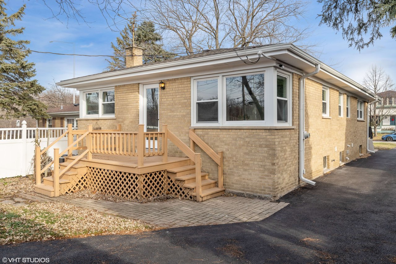 3838 Hampton Ave, Western Springs, IL 60558