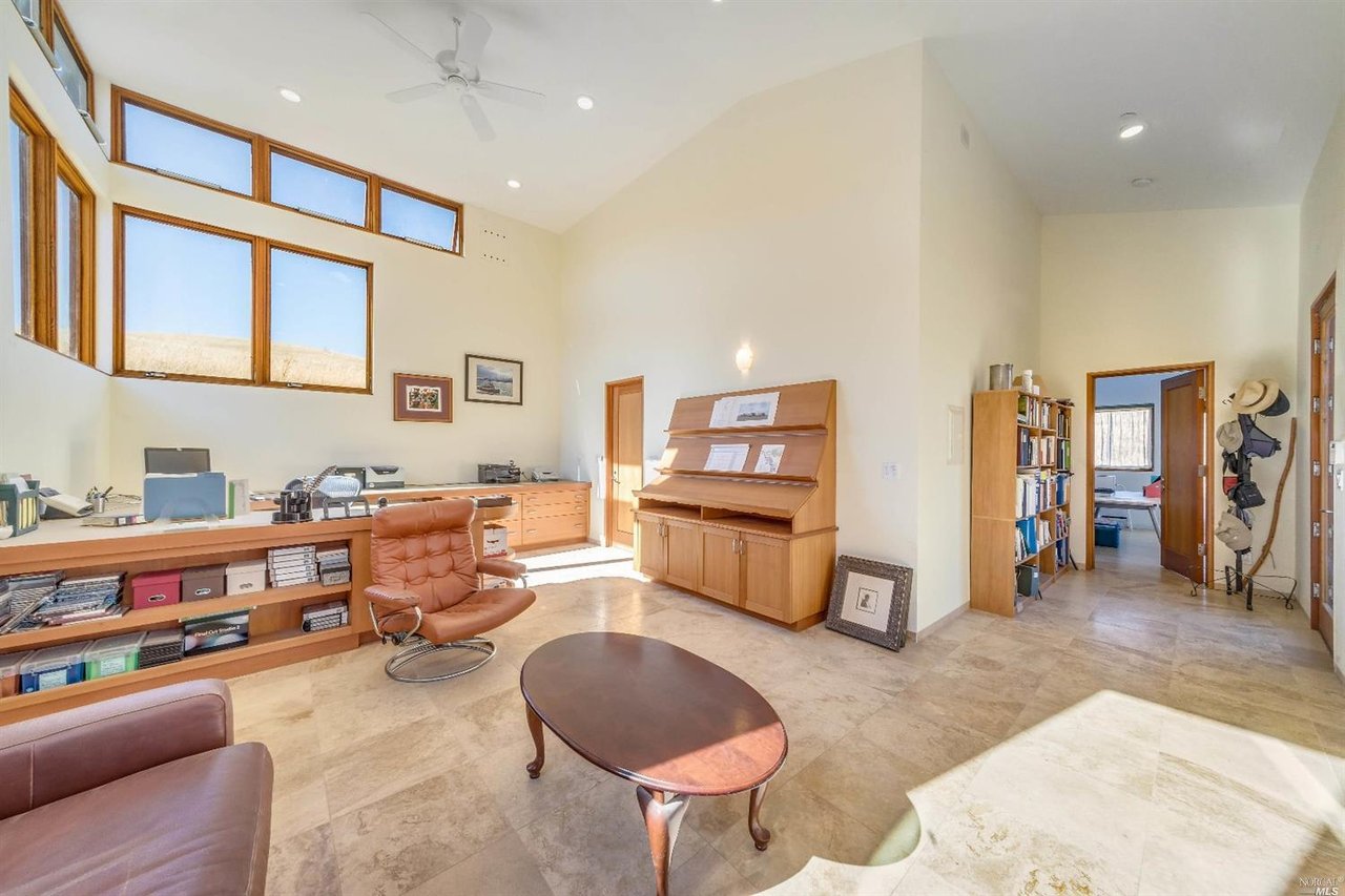 1100 Vly Frd Freestone Rd