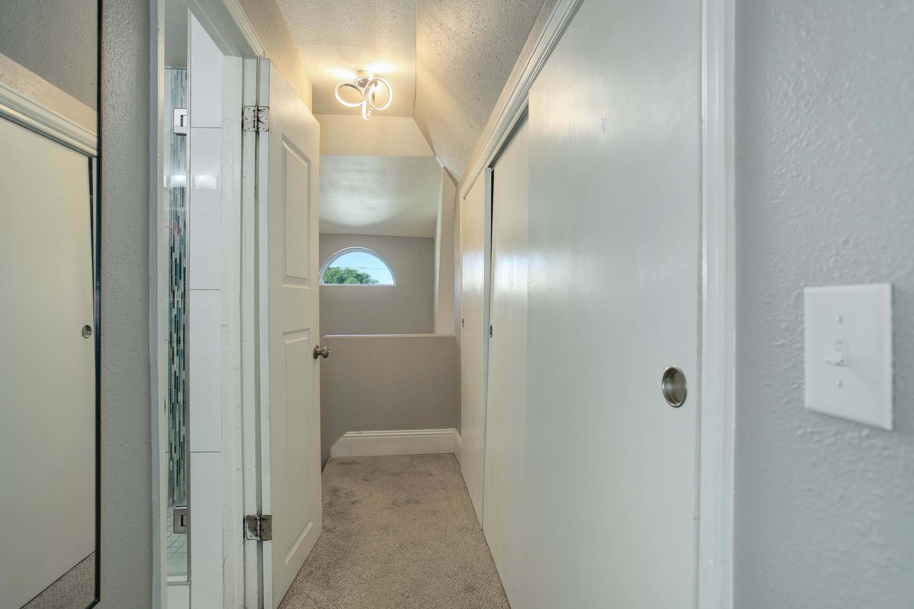 Modern Classic Cottage