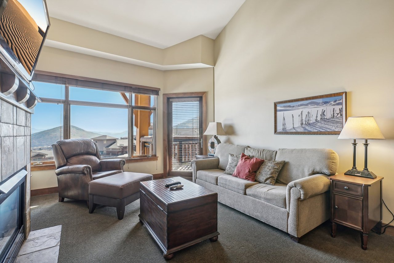 3720 Sundial Ct B517