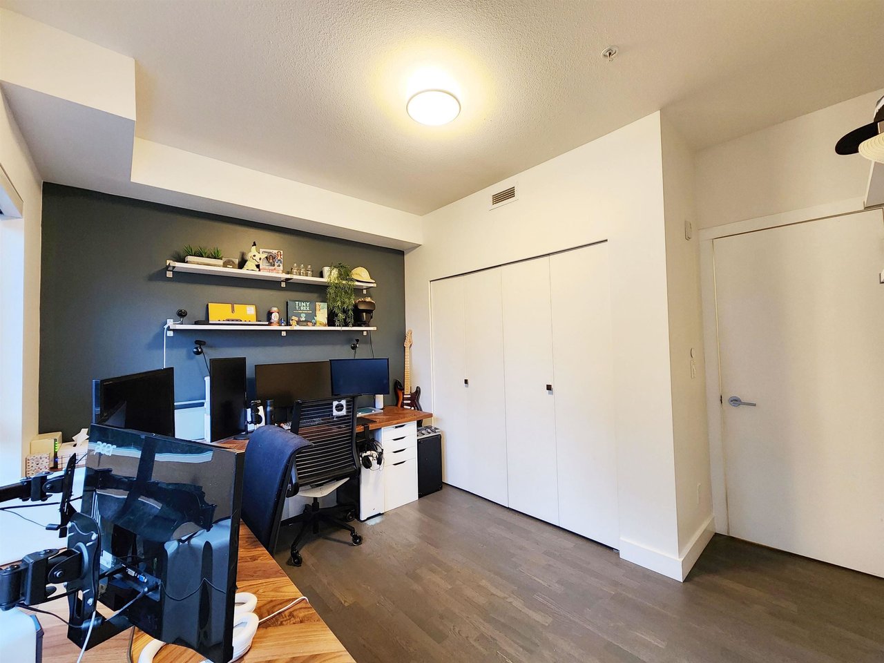 112-10033 River Dr