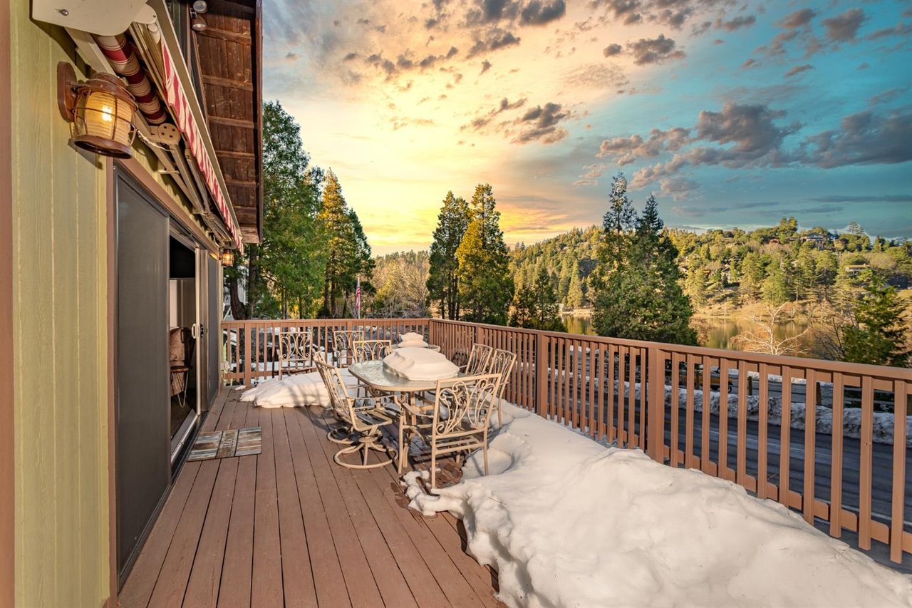 24379 San Moritz