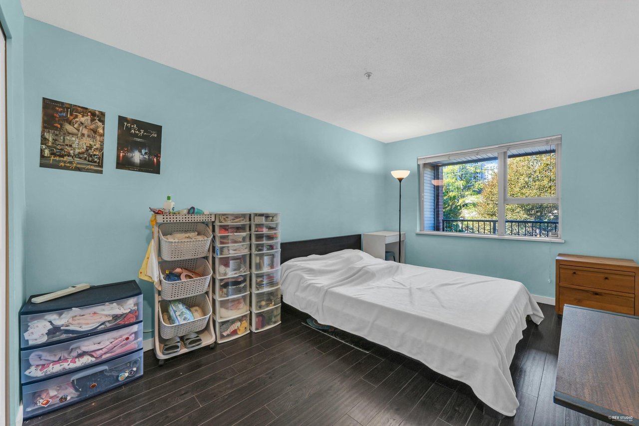 209-4728 Dawson St