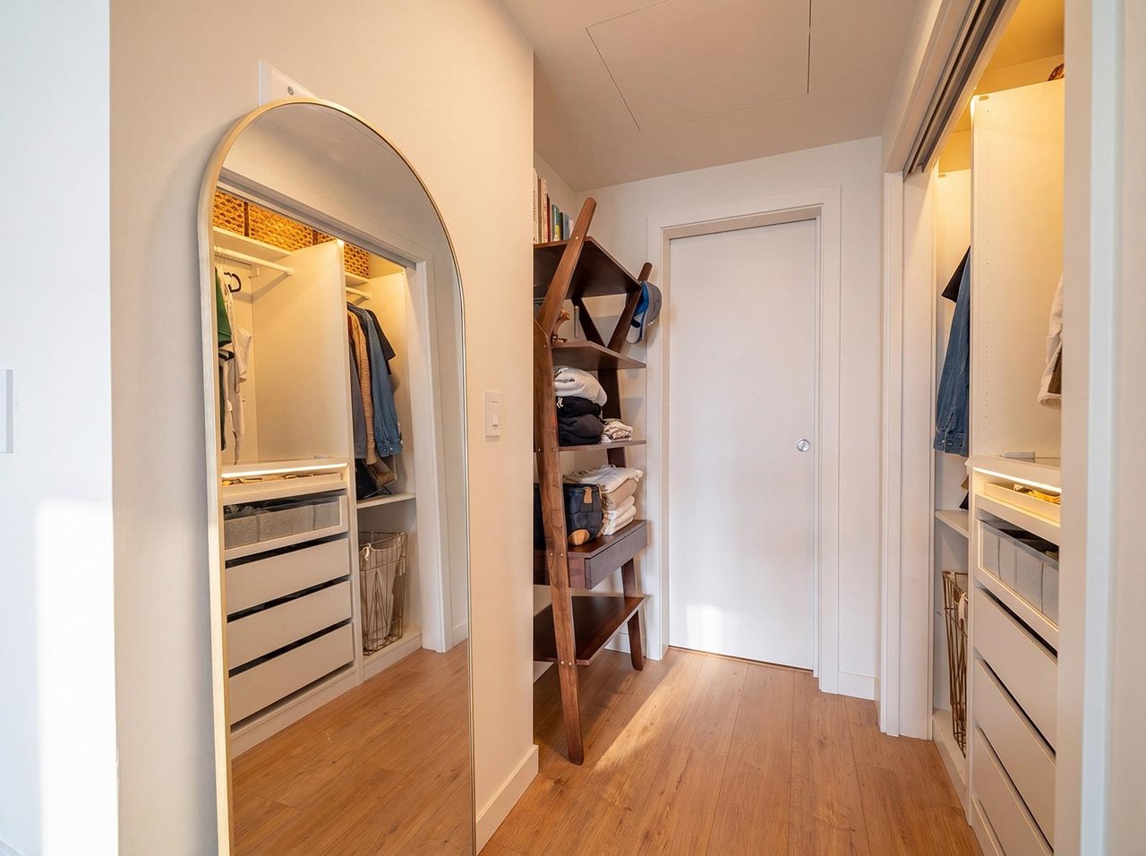 407-1506 Scott Cres