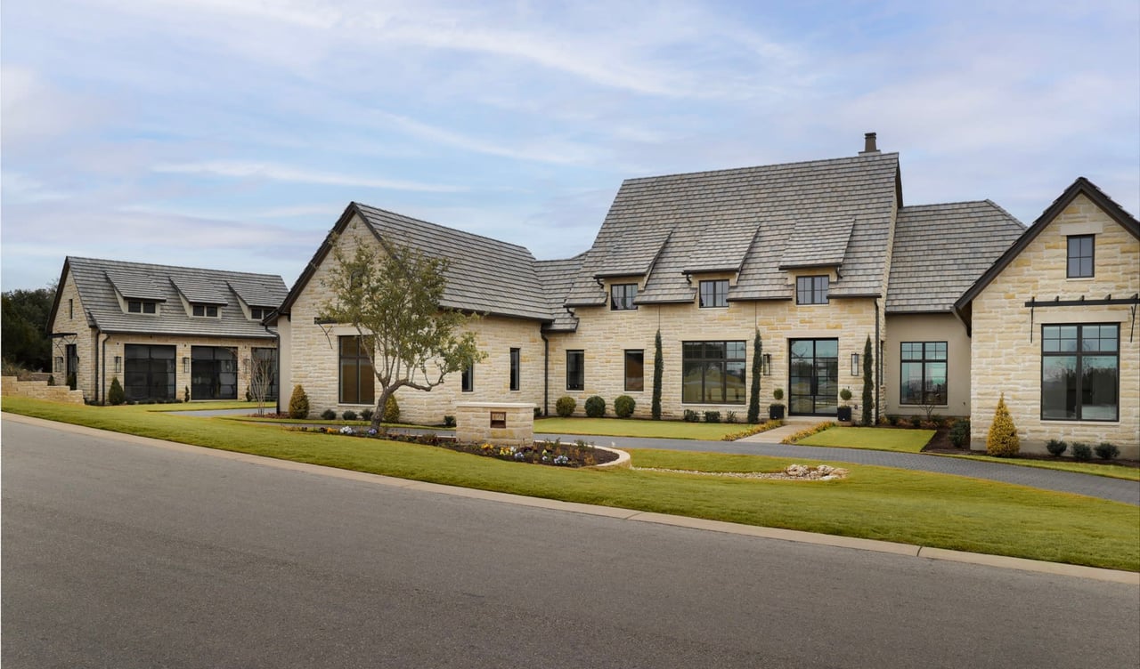 BARTON CREEK CONTEMPORARY