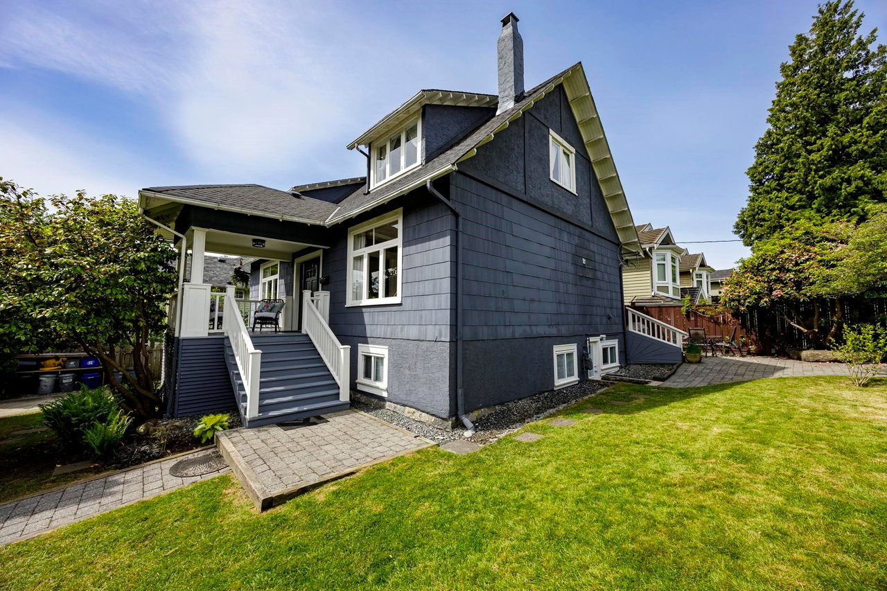 2053 St. Andrews Avenue, North Vancouver