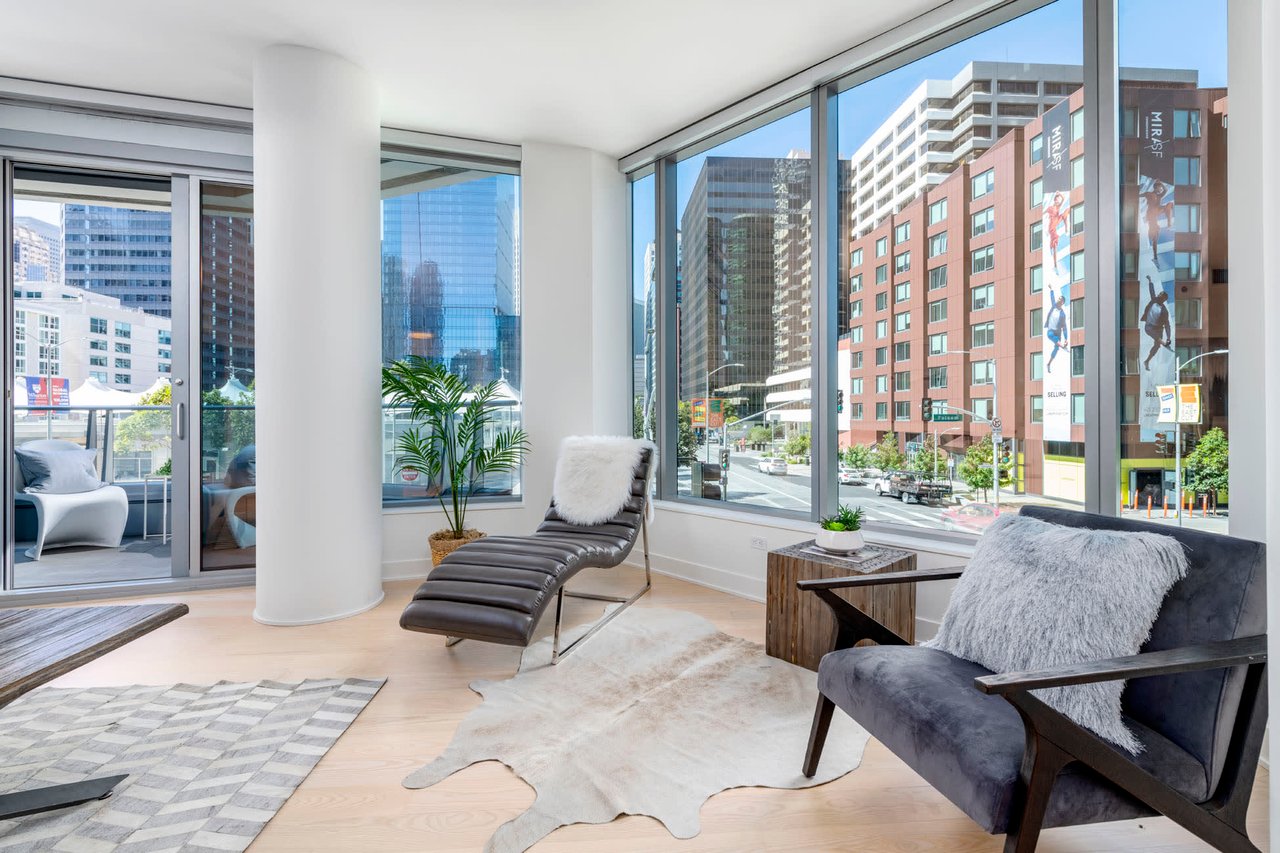 318 Main Street Unit: 2E