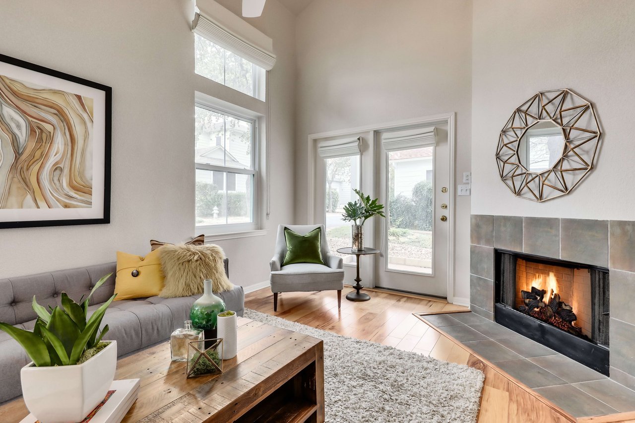 1011 Brodie St #27
