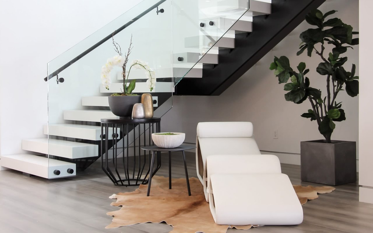 Easy and Simple Home Staging Tips to Sell Your Home