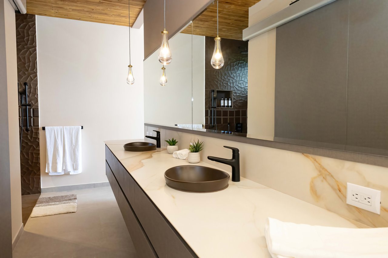 Modern Luxury Villa Near Marina, Manuel Antonio, Puntarenas