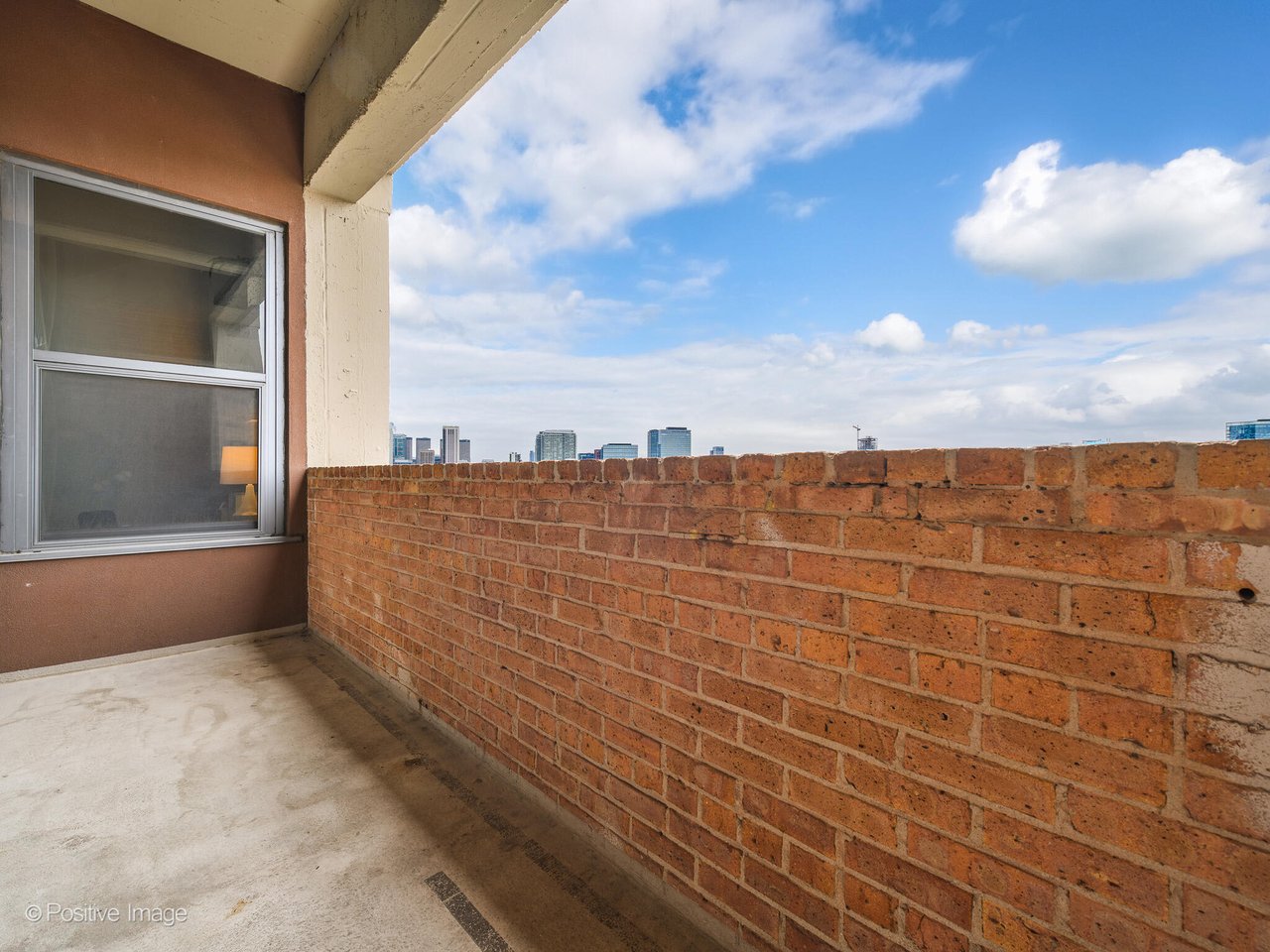 900 N Kingsbury St Unit 716