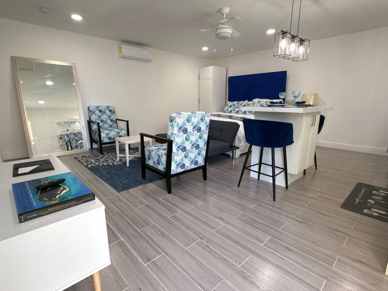 Unit 1B Atlantic Drive