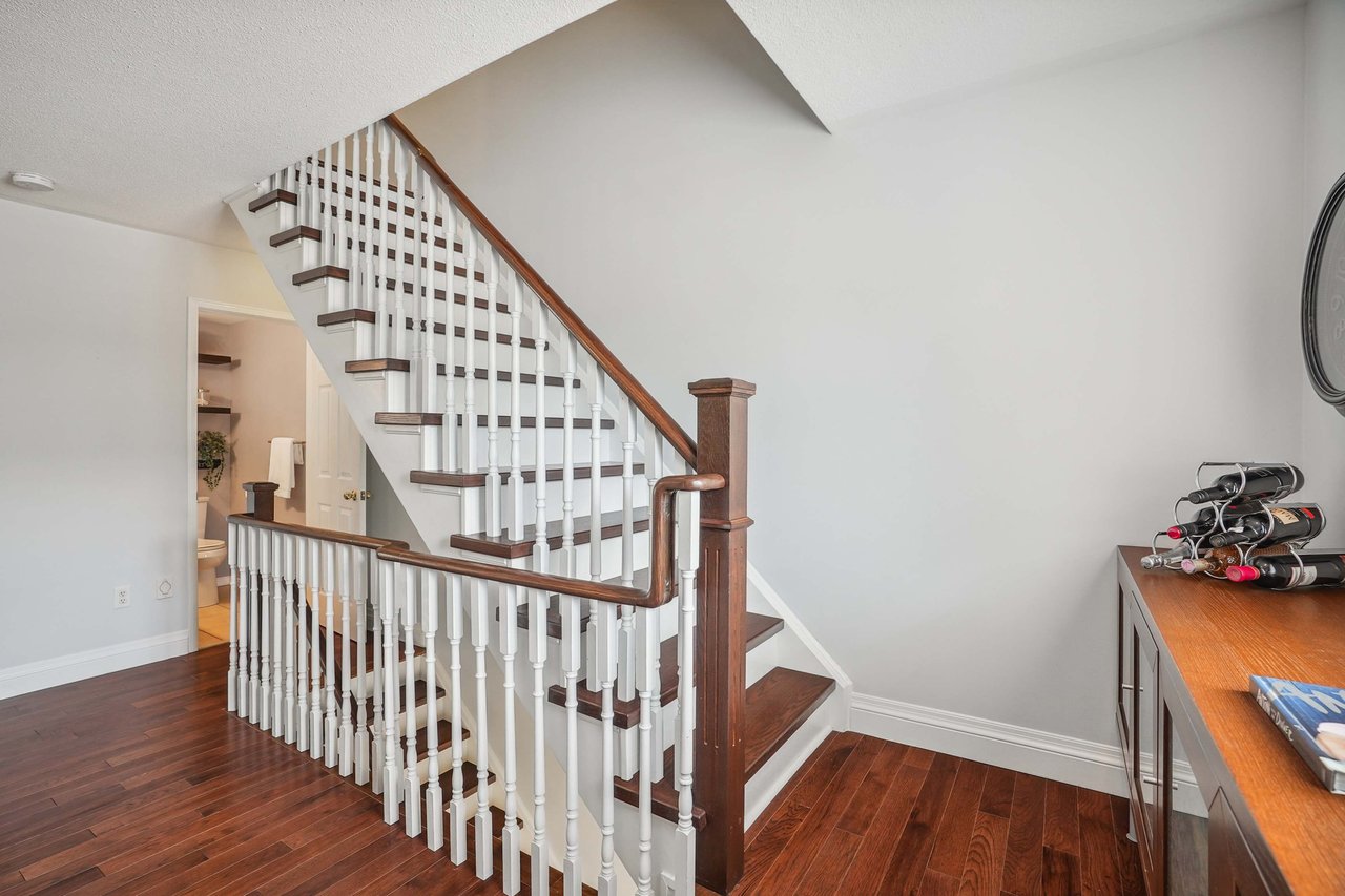 2-2360 Parkhaven Boulevard Unit: 2