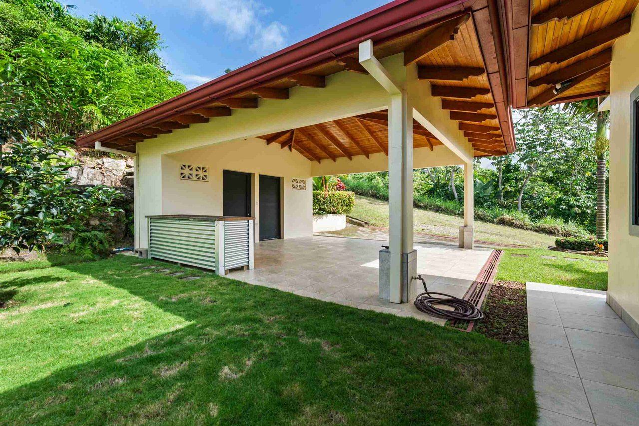 Luxurious Home with Great Outdoor Living Space and Incredible Panoramic Valley & Ocean Views in Chontales near Ojochal Costa Rica