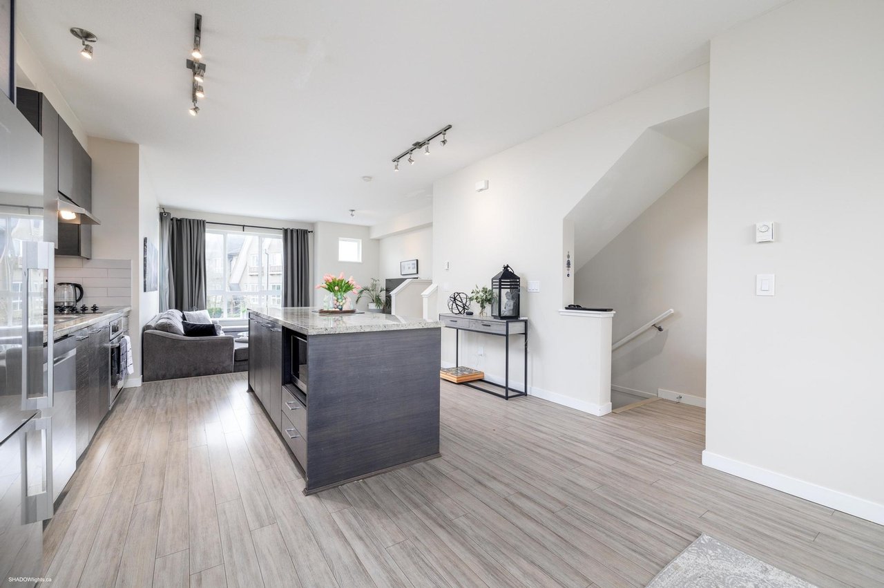 54-10489 Delsom Cres