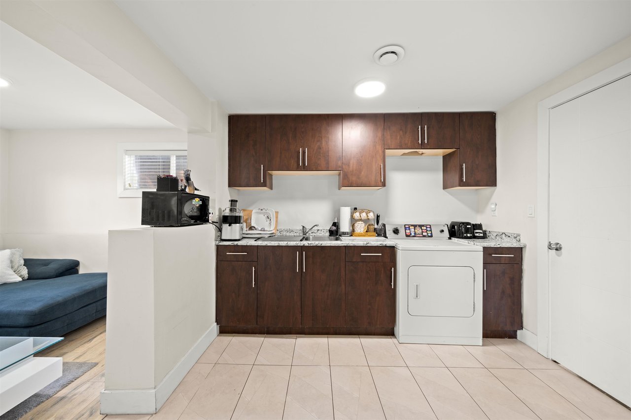 9303 114a St