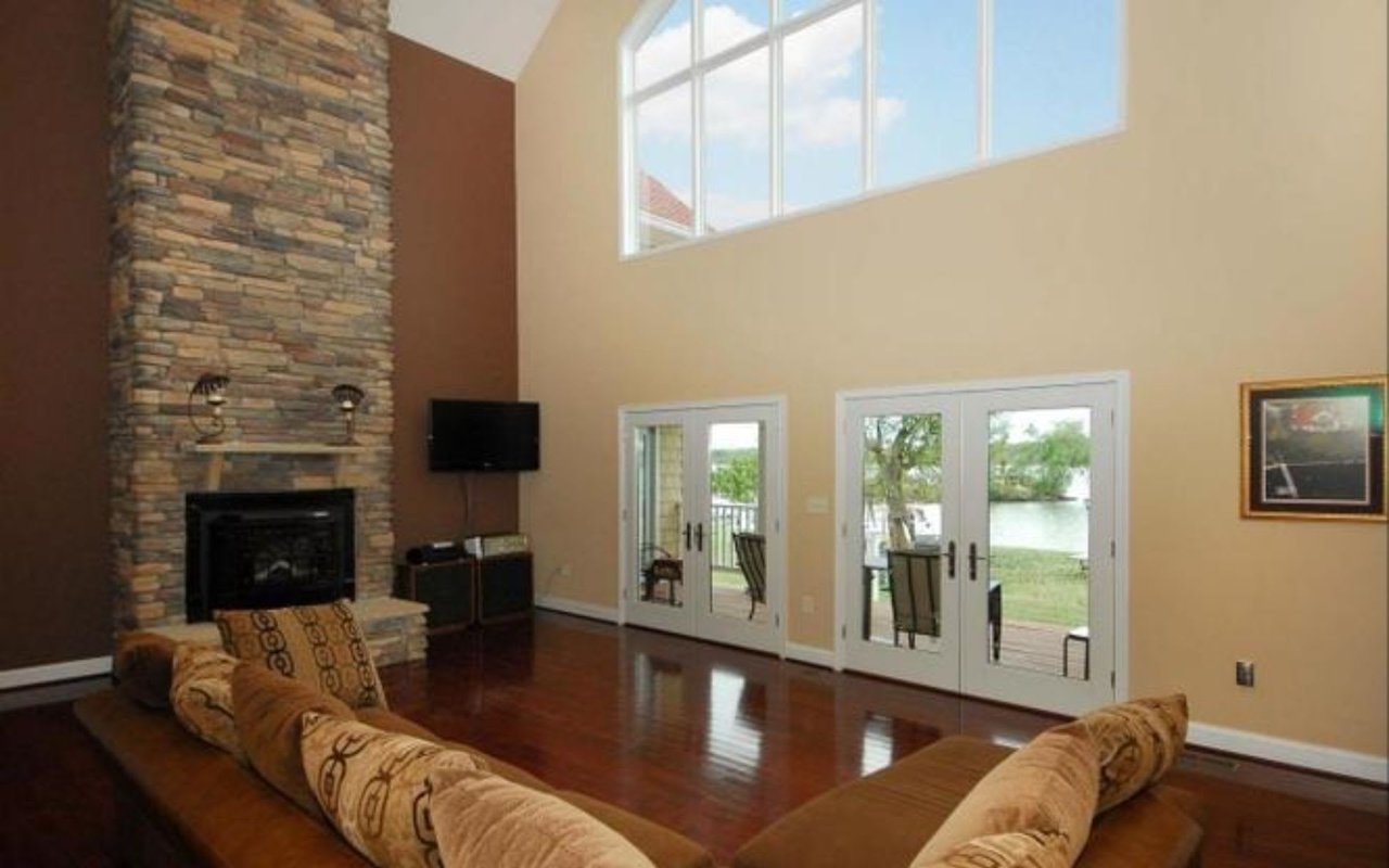 406-R Lakeview Ave
