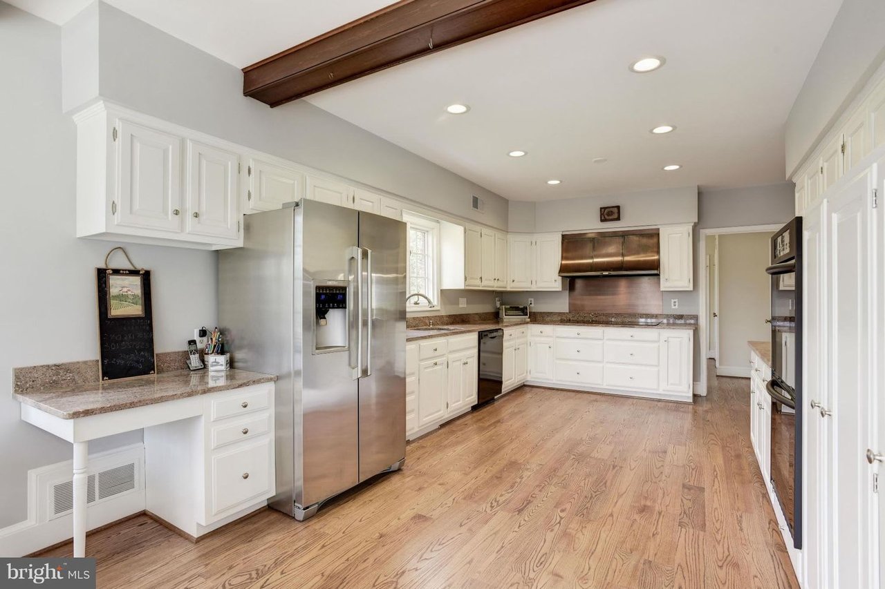 1 PETTIT CT