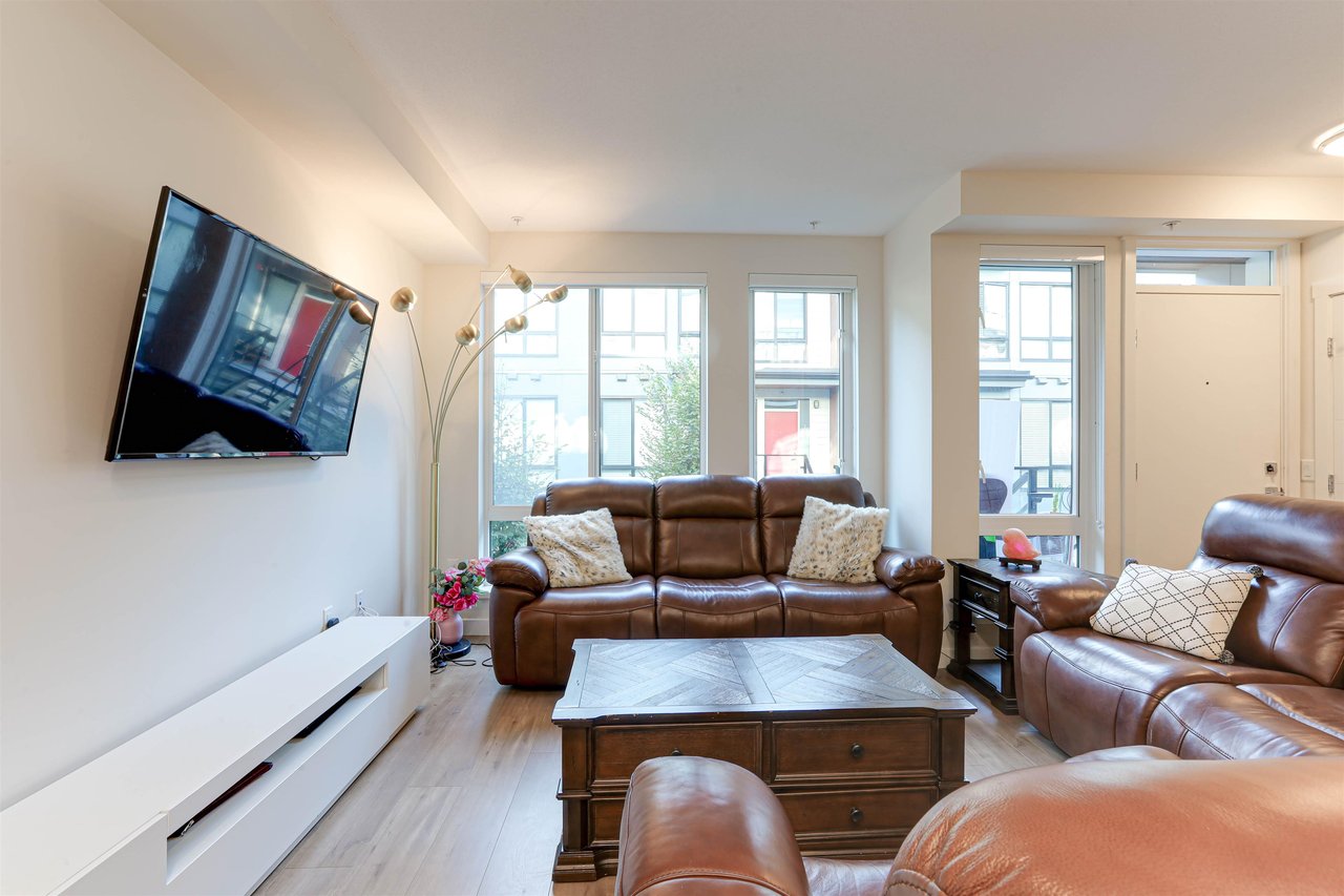 228-708 Lea Ave