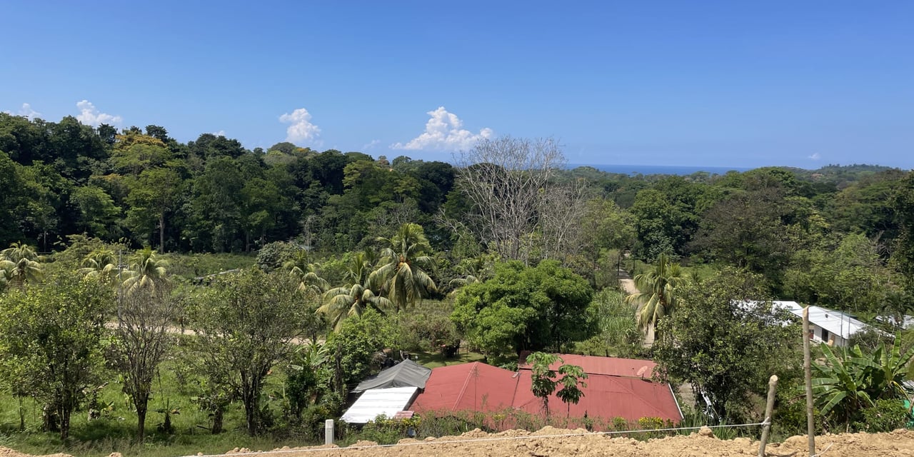 Lot With Ocean Views And Legal Water, Internet & Easy Access In Ojochal Costa Rica