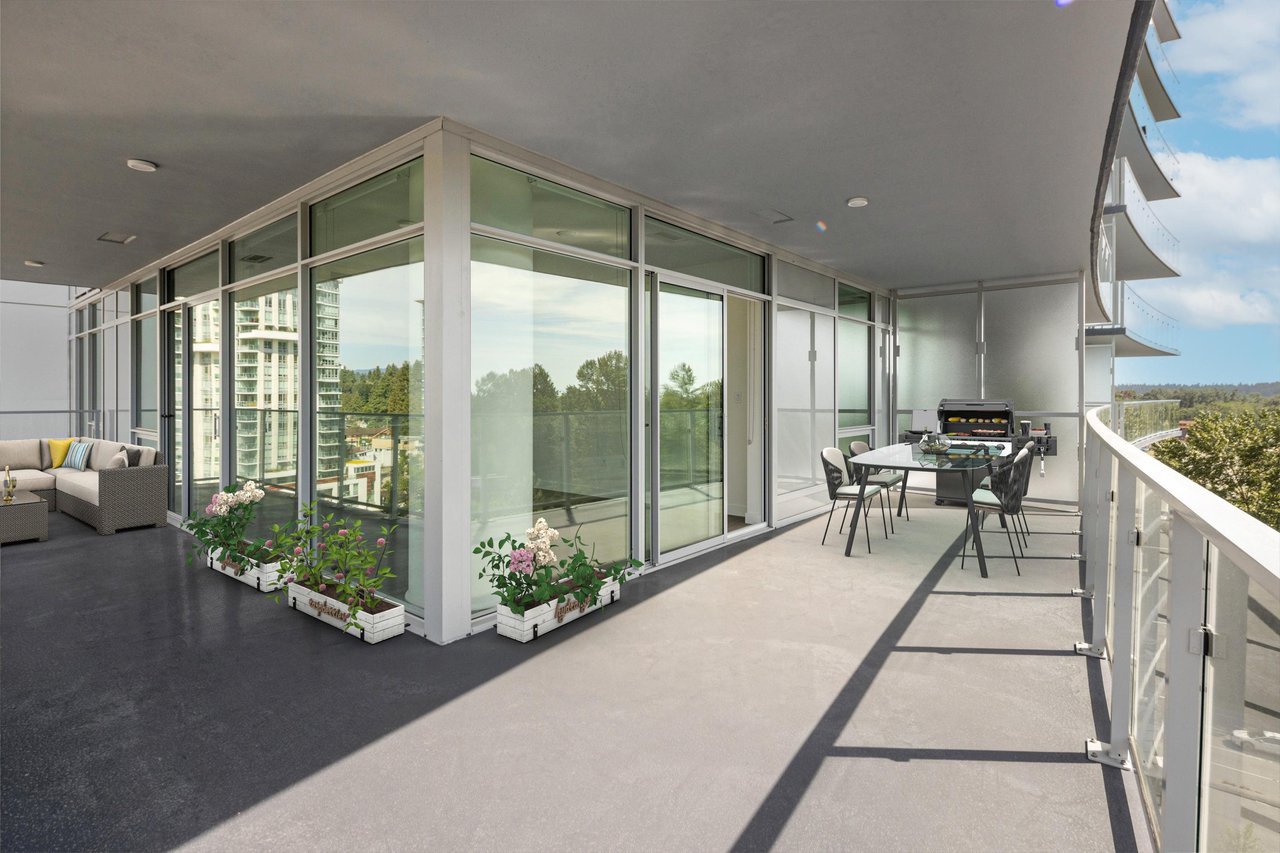 908-200 Klahanie Ct