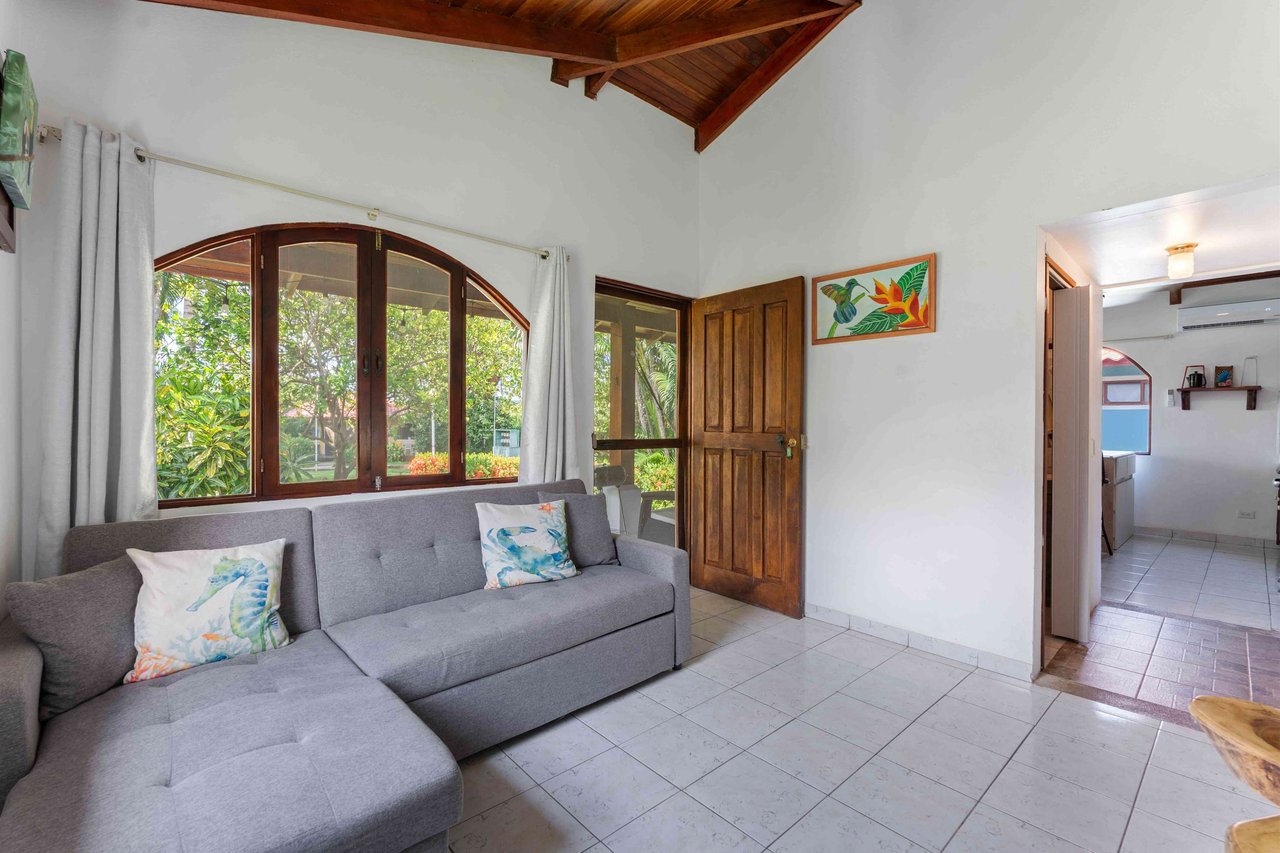 Casa de Cangrejo 401 AB, Villaggio II | Near the Coast Condominium For Sale in Playa Potrero