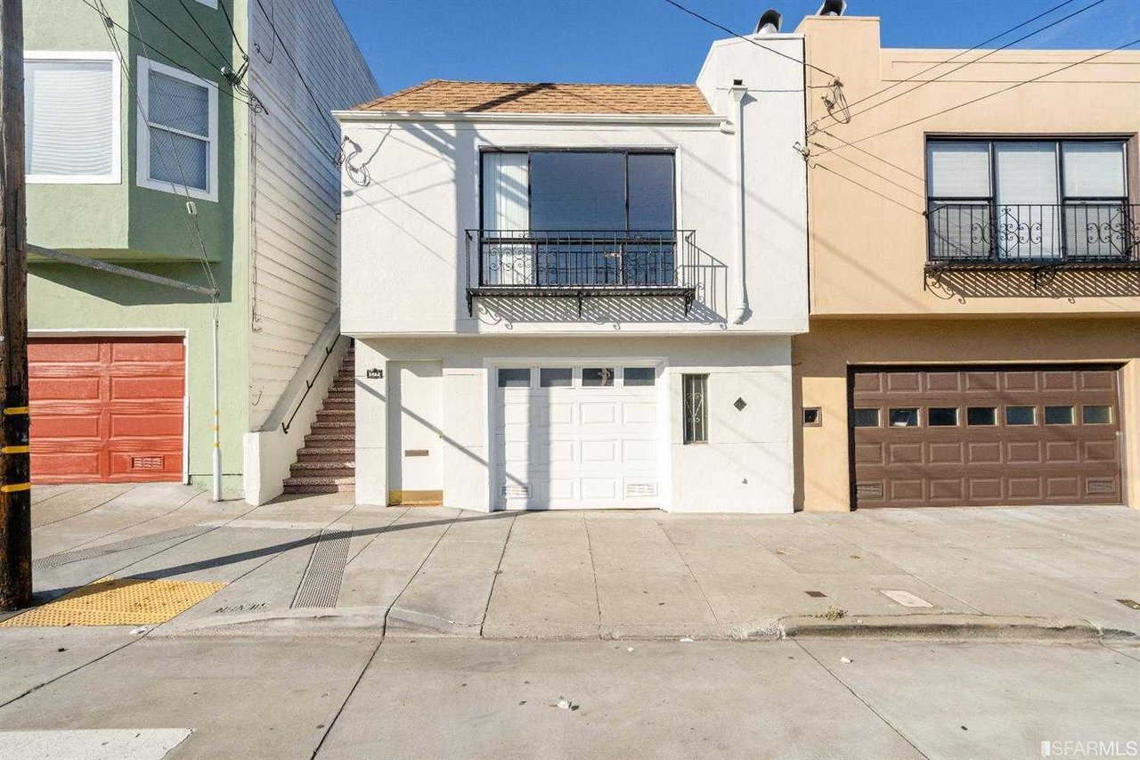 1463 Silver Avenue