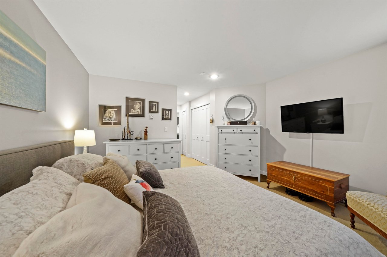 840 W 7th Ave