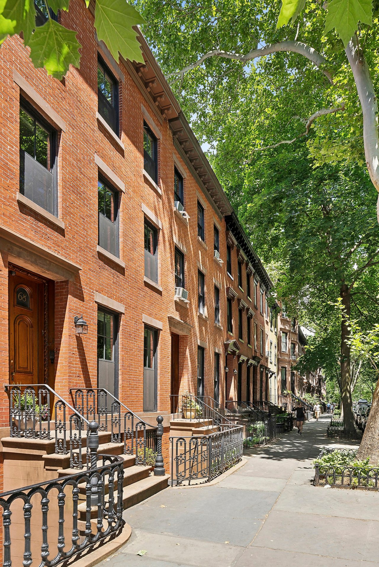 68 S Portland Avenue