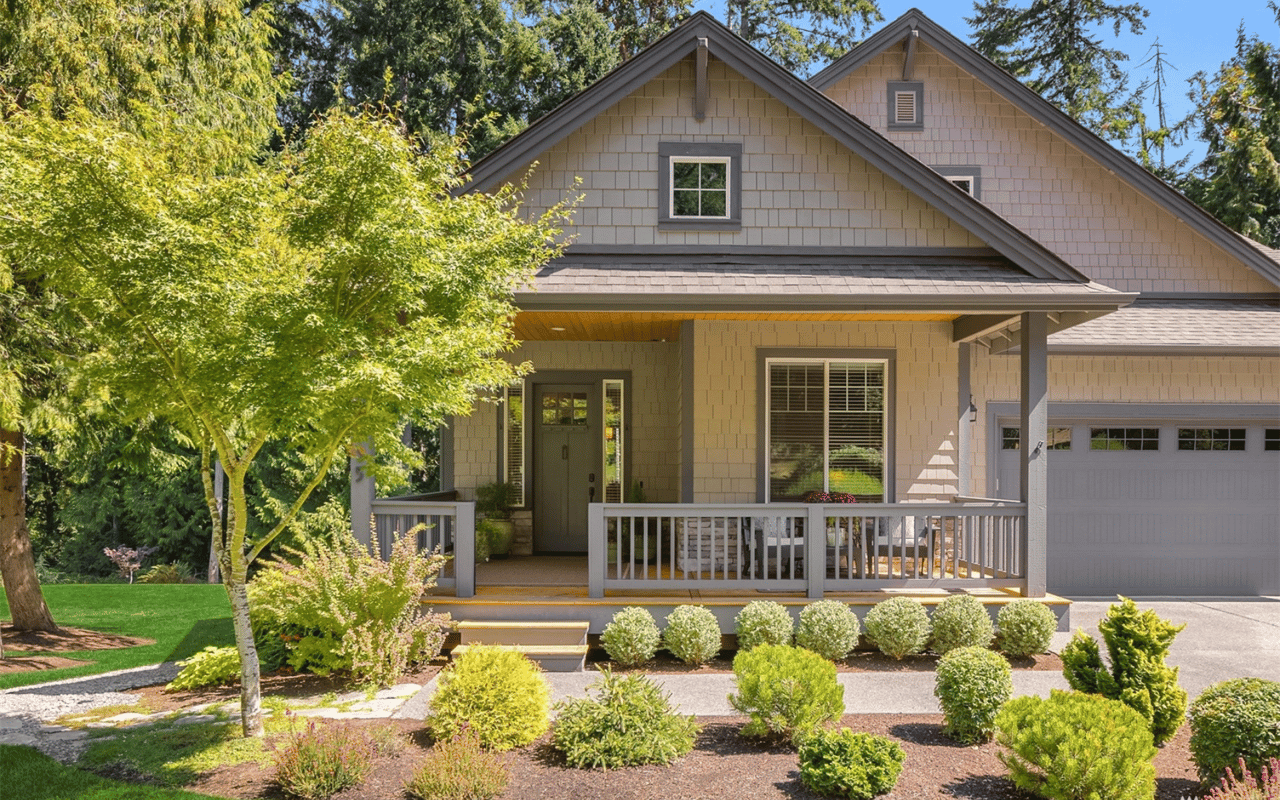 Top Landscaping Tips in Bainbridge Island to Improve Curb Appeal